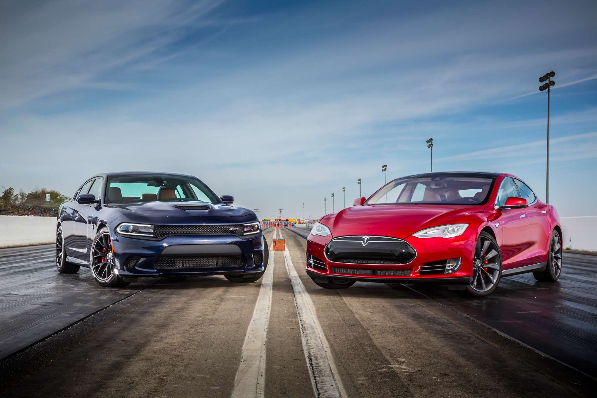 2015-dodge-charger-srt-hellcat-tesla-model-s-p85d-promoaaaaa.jpg