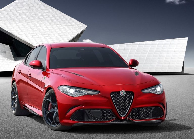 Alfa_Romeo-Giulia_2016_1280x960_wallpaper_01.jpg