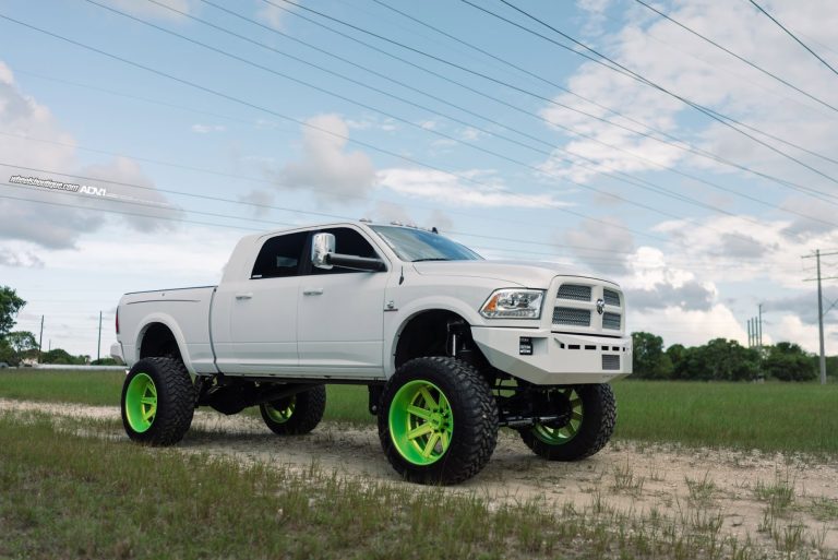 Dodge-Ram-2500-On-ADV08-Truck-Spec-HD-SL-By-ADV.1-Wheels-04