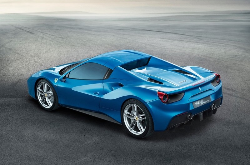 Ferrari-488_Spider_2016_800x600_wallpaper_04.jpg
