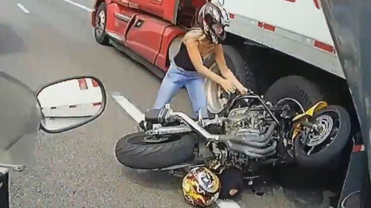 insane-accident-motorcycl-735x413.jpg