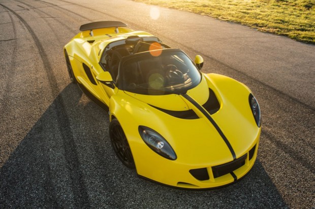 2016-hennessey-venom-gt-spyder_100532329_l-620x412.jpg