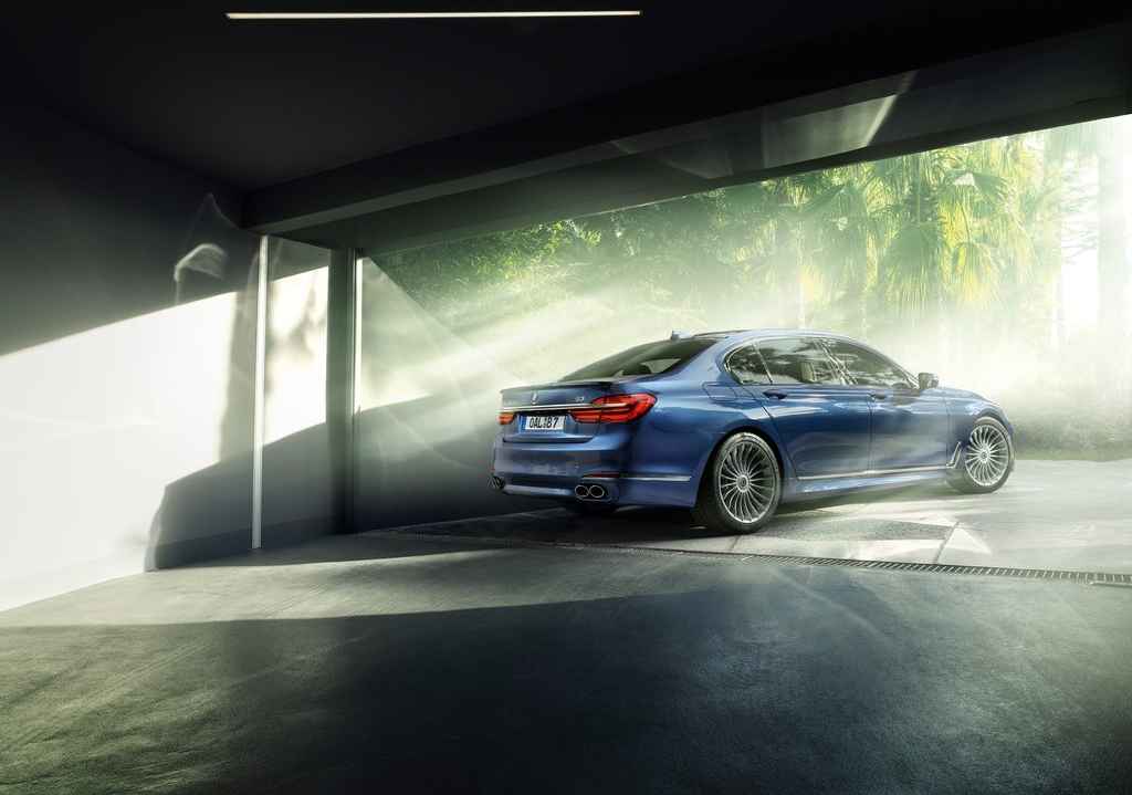 Alpina-BMW_B7_xDrive_2017_1024x768_wallpaper_0a.jpg