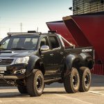 toyota-hilux-6x6-2_2560.jpg
