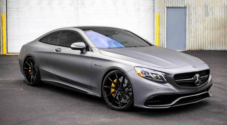 Mercedes_Benz_S_Class_Coupe_CVT_2ba.jpg