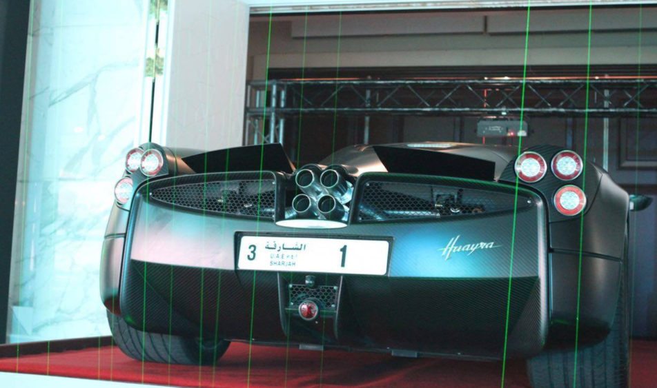 huayra-numbers-one-952x563.jpg