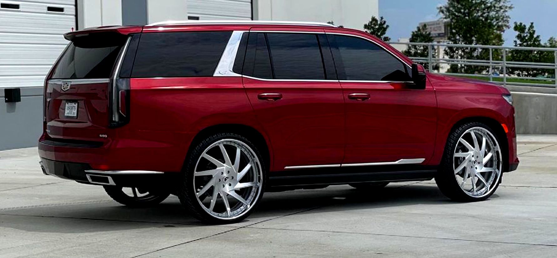 forgiato-custom-wheel-cadillac-escalade-2troppo-b-forgiato-07-07-2021_60e609c5e2ddc_1.jpg