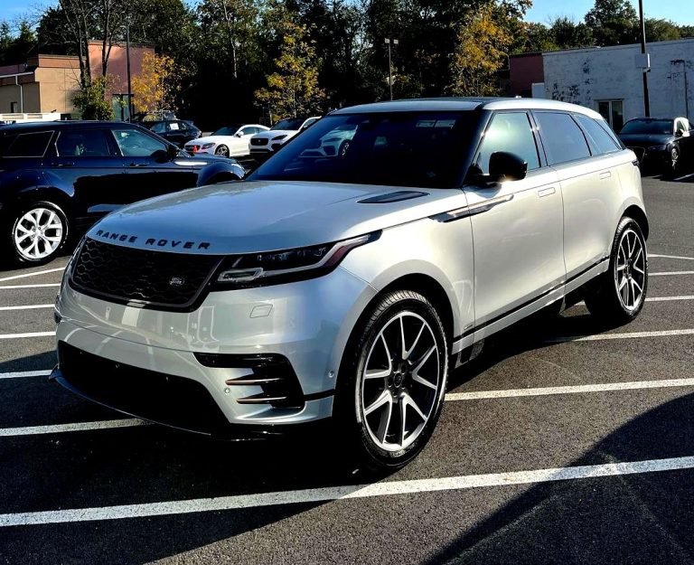landroverparsippany_247329964_409368484031473_6419891736303116577_n.jpg