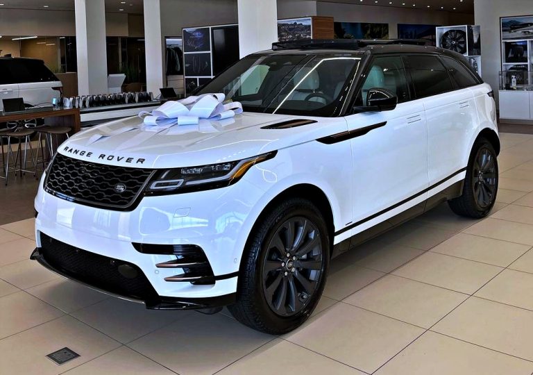 landroverparsippany_269753883_254320323472150_6314563170405772709_n.jpg