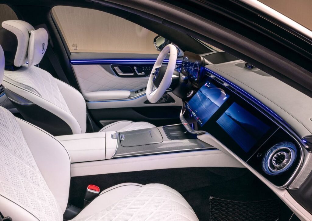 Mercedes-Benz-S-Class-2027-1280-6ae362e15ed4e86b49126ac762a5a4e9af