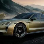 Porsche Taycan Turbo S - Feature View