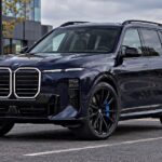 2028 BMW X7 official exterior hero view
