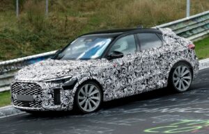 Audi RS Q5 - Feature View