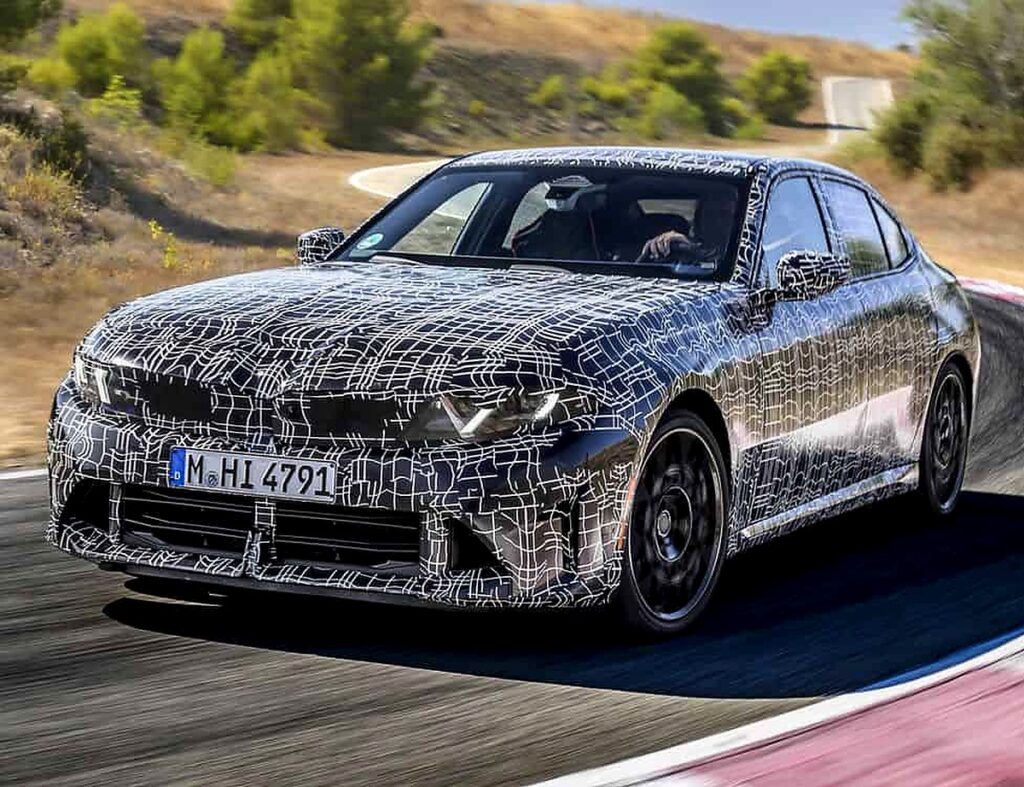 BMW 3 Series - Feature View