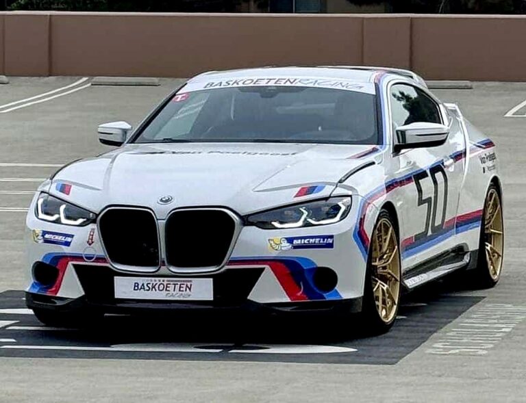 BMW 3.0 CSL - Feature View