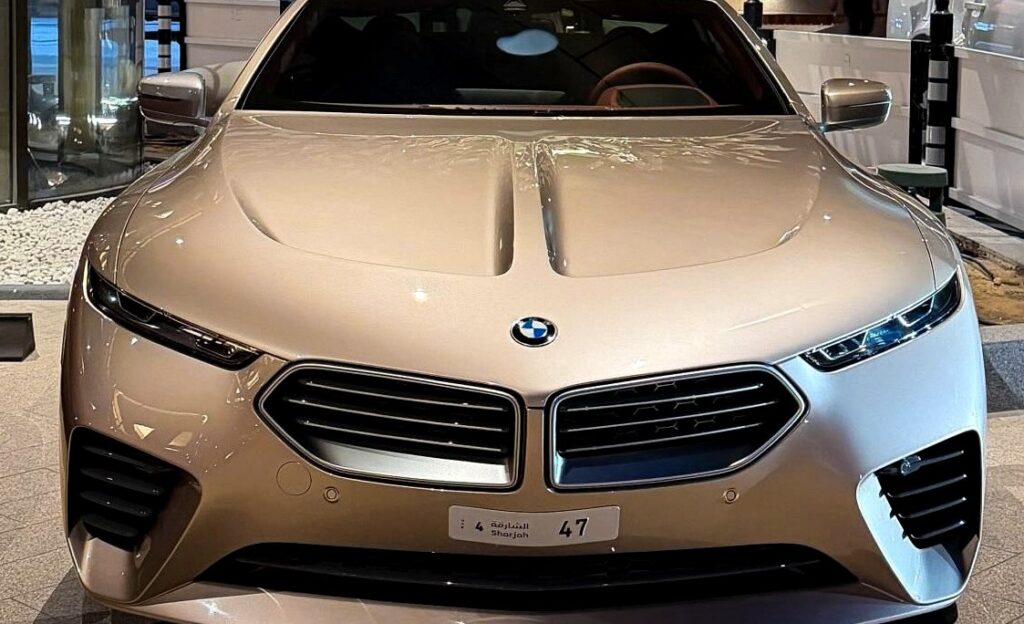 BMW Skytop - Feature View