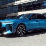 BMW i7 Individual Maldives Blue - Feature View