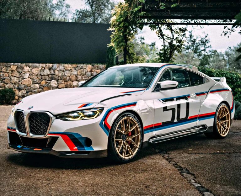 BMW 3.0 CSL official exterior hero view
