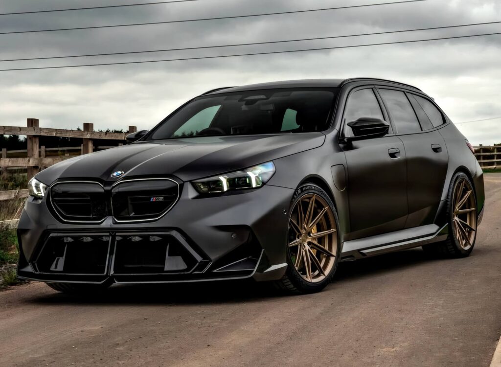 BMW M5 Touring official exterior hero view