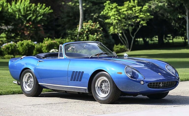 Ferrari 275 GTB - Feature View