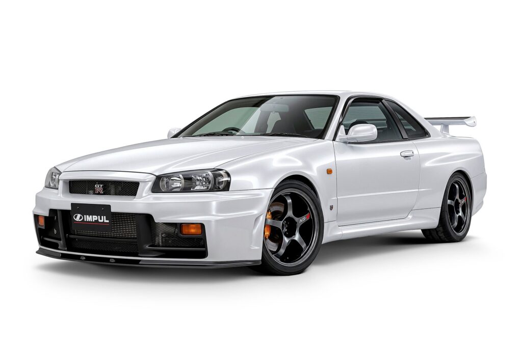 Nissan Skyline GT-R - Feature View