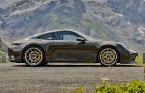 Porsche GT3 Bergsport - Feature View