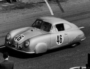Porsche Motorsport Customer Racing - Feature View