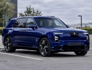 Rolls-Royce official exterior hero view