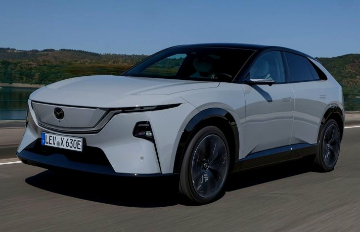 Mazda CX-6e Electric Crossover Hero