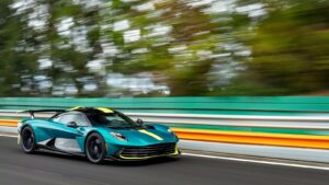 Aston Martin EV - Feature View