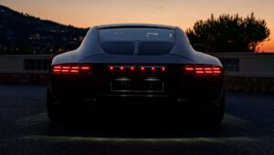 Aston Martin Supercar - Feature View