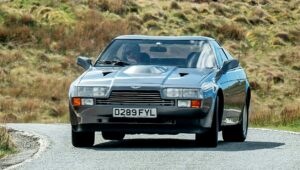 Aston Martin V8 Zagato - Feature View