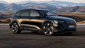 Audi Build - Feature View