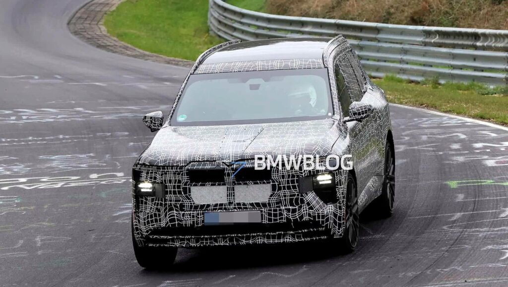 BMW X7 news - Feature View