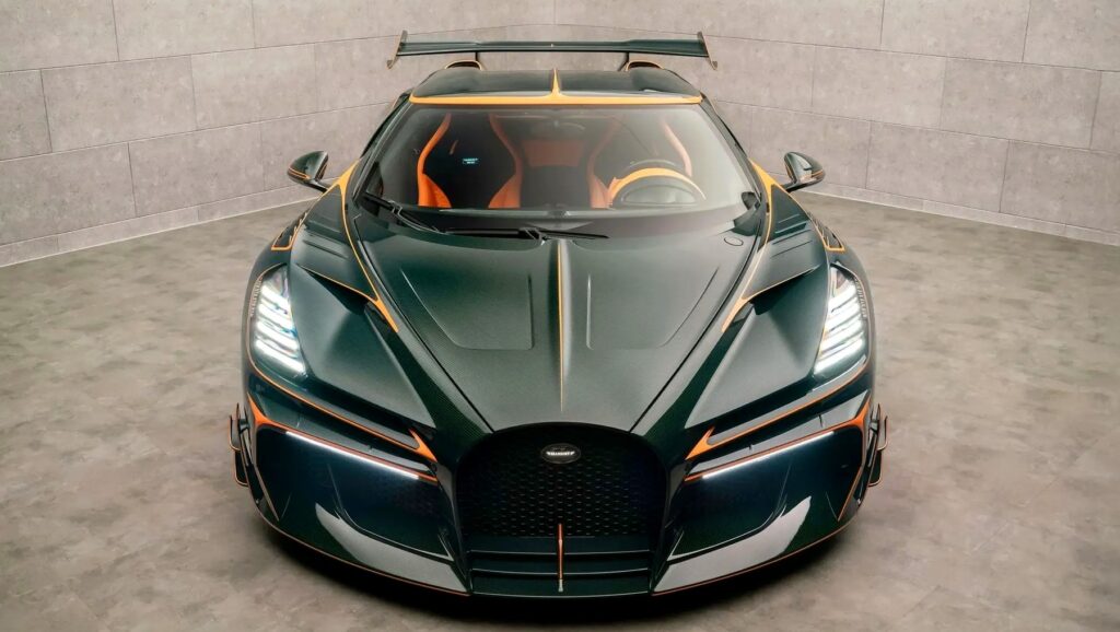 Bugatti Chiron - Feature View