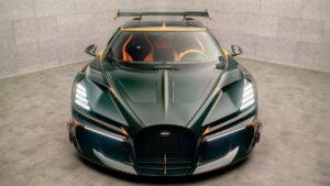 Bugatti Chiron - Feature View