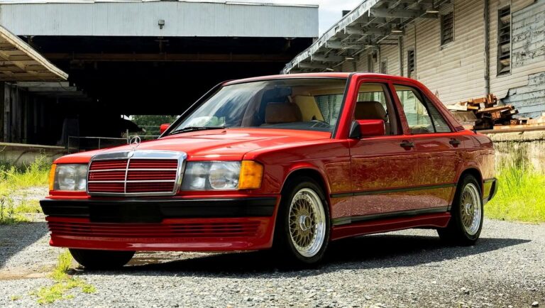 Callaway Mercedes 190E - Feature View