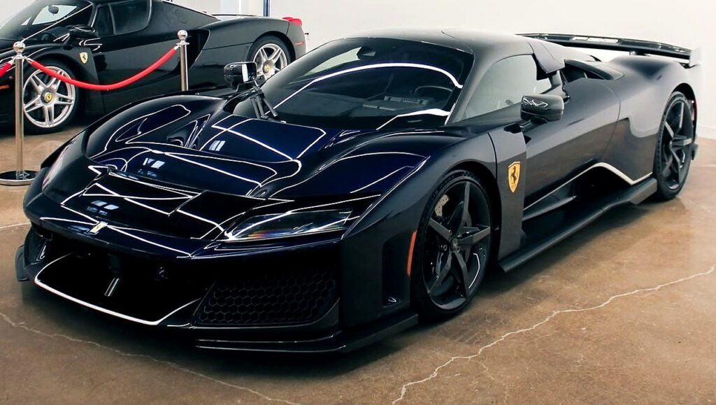 Ferrari F80 arrival - Feature View