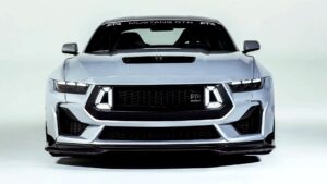 Ford Mustang 870HP - Feature View