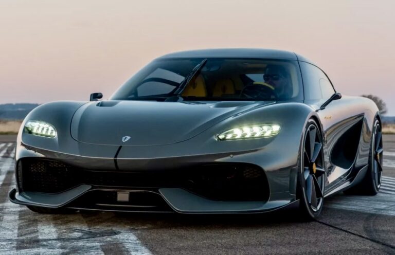 Koenigsegg Gemera engine official exterior hero view
