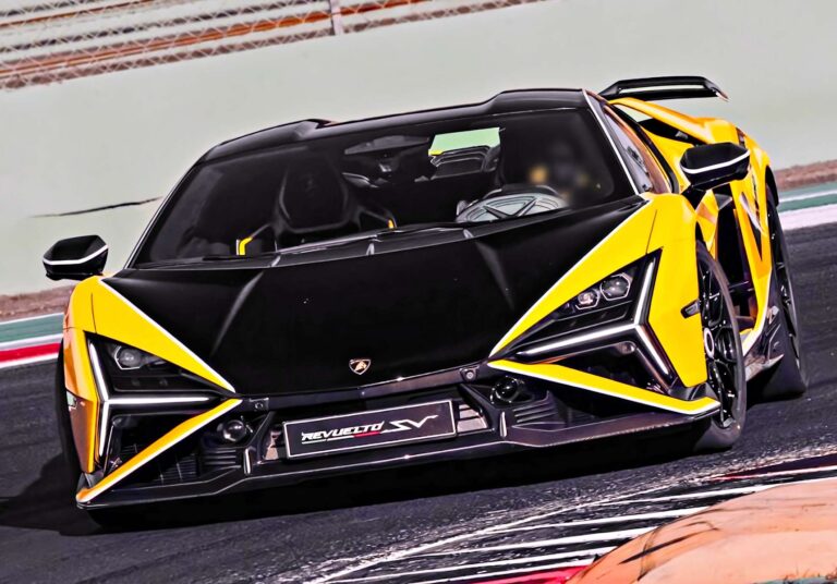 Lamborghini Revuelto SV official exterior hero view