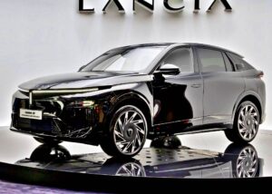 Lancia Gamma official exterior hero view