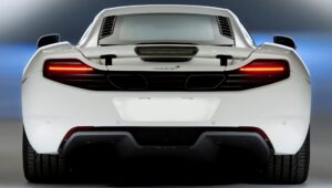 McLaren 720S Supercar - Feature View