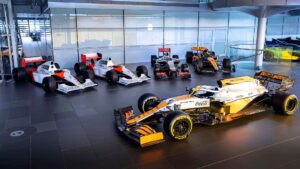 McLaren F1 - Feature View