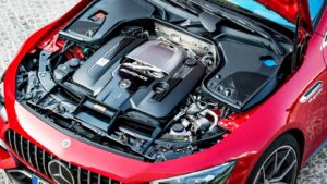 Mercedes-AMG GT 63 Pro - Feature View