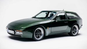 Porsche 944 Wagon - Feature View