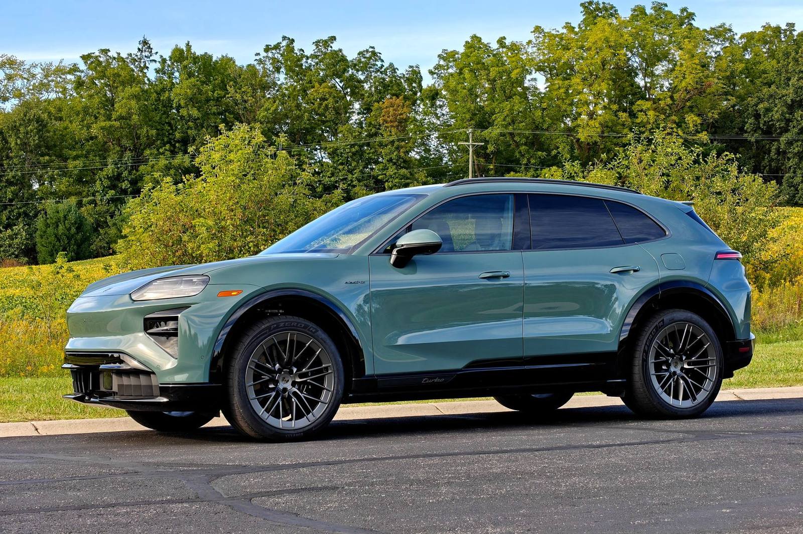 Porsche Cayenne Electric