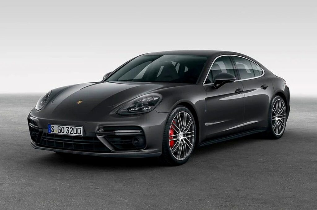 Porsche Panamera Review - Feature View