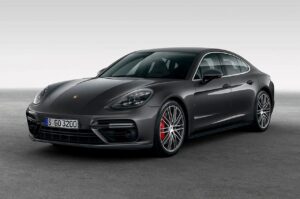 Porsche Panamera Review - Feature View