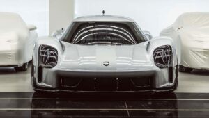 Porsche Supercar Flat-Eight - Feature View